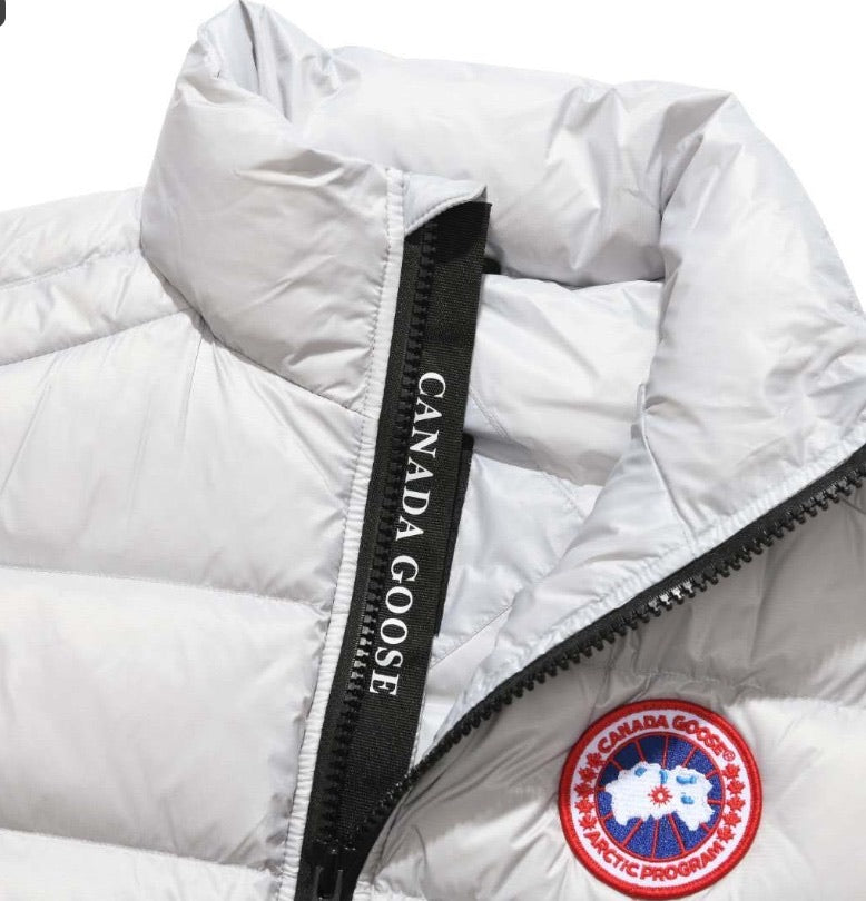 CANADA PUFFER VEST