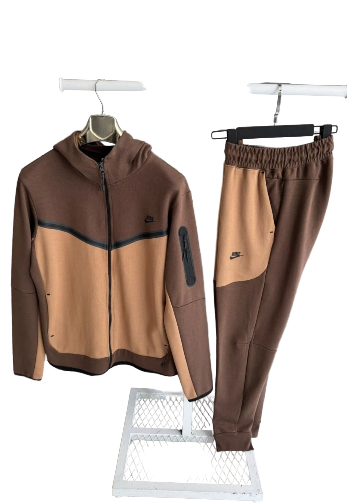 NIKE TECH FLEECE SET