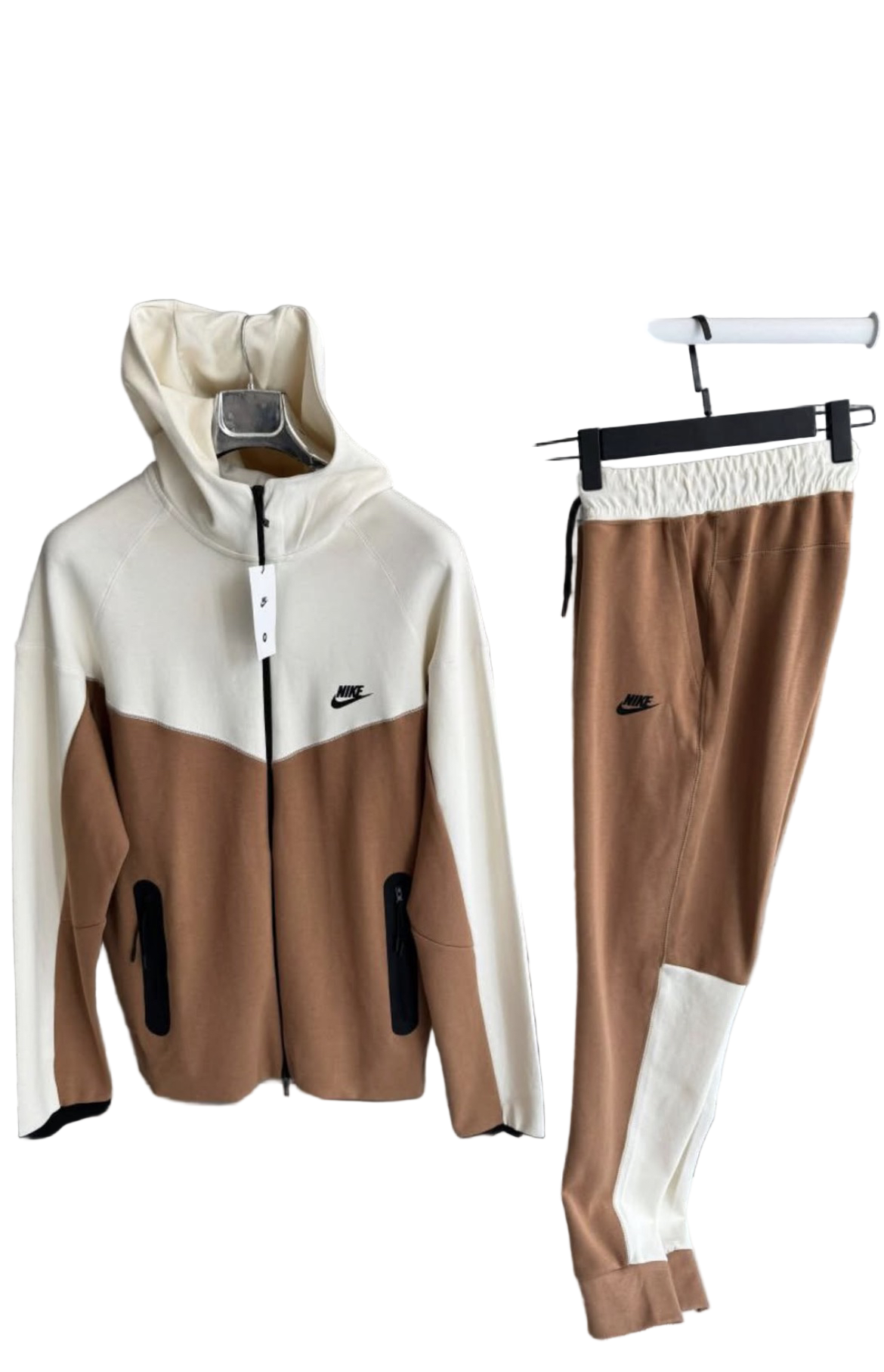 NIKE TECH FLEECE SET