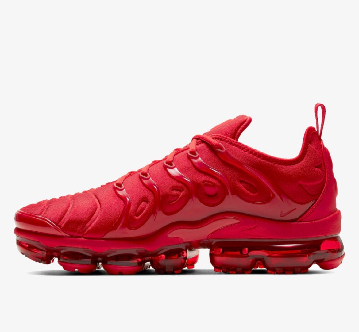 NIKE AIR VAPORMAX PLUS
