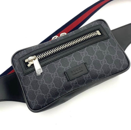 GUCCI BLACK GG SUPREME
